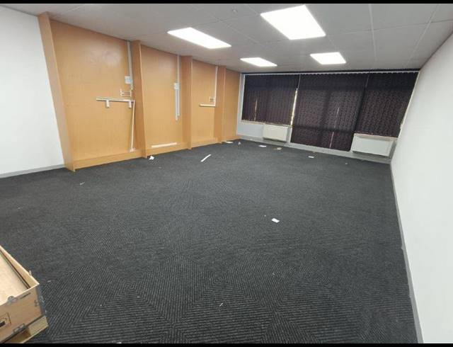 BUSINESS PROPERTY TO RENT IN WATERFALL